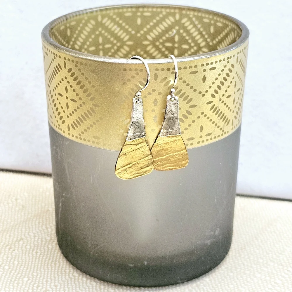 Silpada 925 and Brass Two-Tone Earrings BNWOT (Brand New Without Tags) - Picture 4 of 13